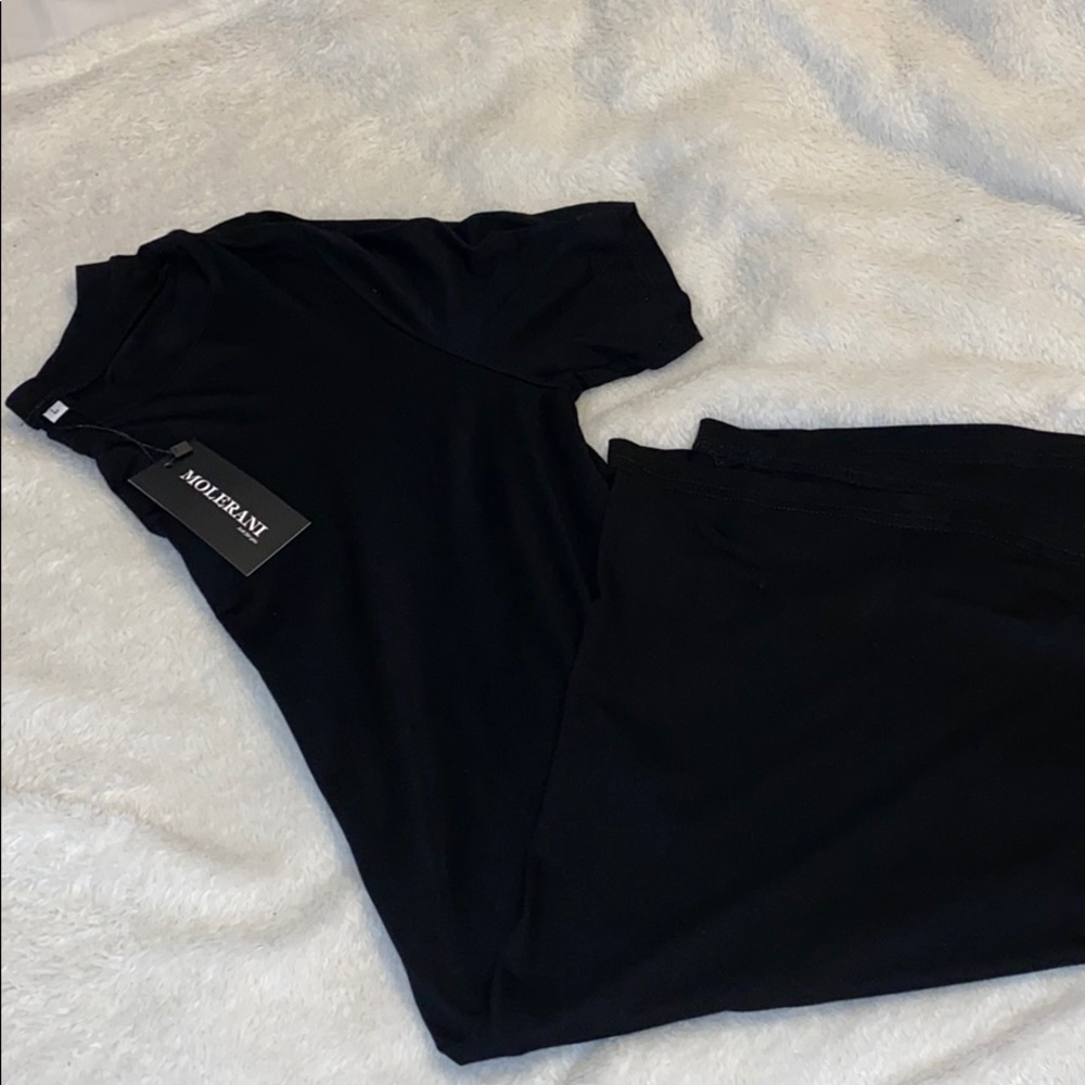 Black T shirt Dress! Women’s size Large.